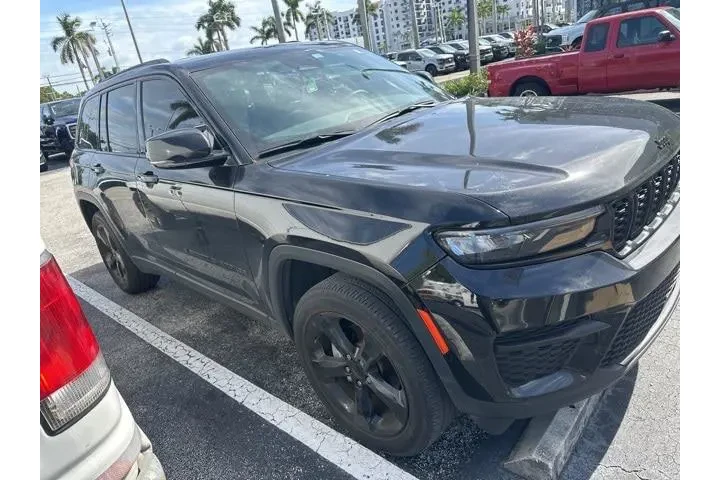 $28319 : Jeep Grand Cherokee 2023 4x4 image 1