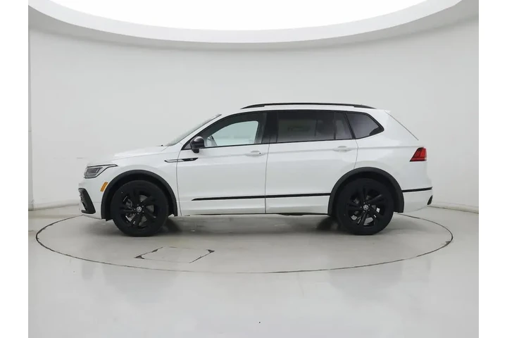 $25998 : Volkswagen Tiguan 2023 SE R- image 3