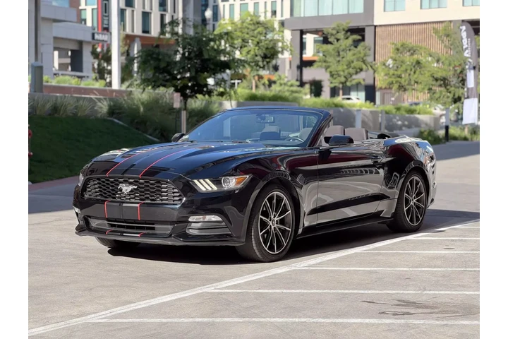 $21990 : 2017 FORD MUSTANG image 5