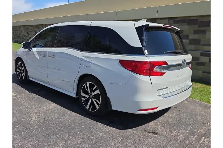 $27875 : Honda Odyssey 2020 Elite 4dr image 9
