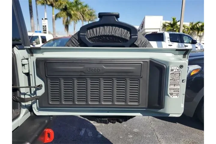 $29590 : Jeep Wrangler 2023 4x4 Willy image 10