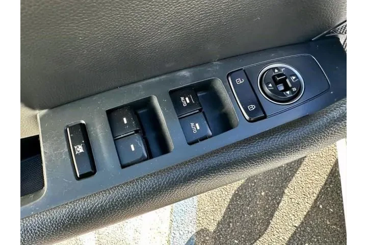 $14777 : Hyundai SONATA 2019 Sport 4d image 9