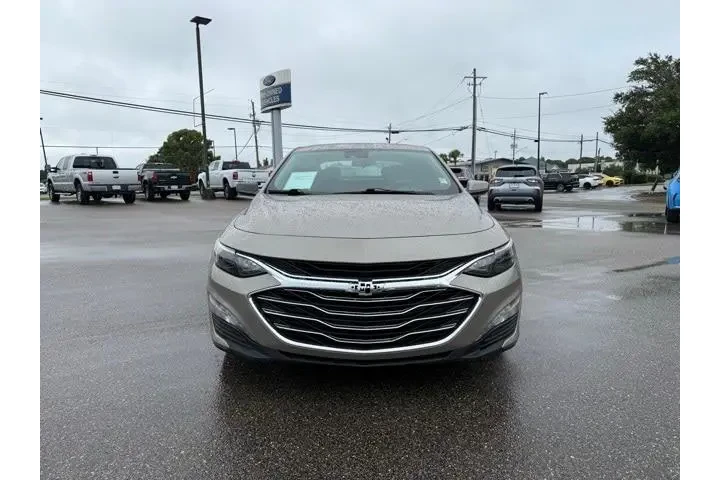 $17997 : Chevrolet Malibu 2023 LT 4dr image 7