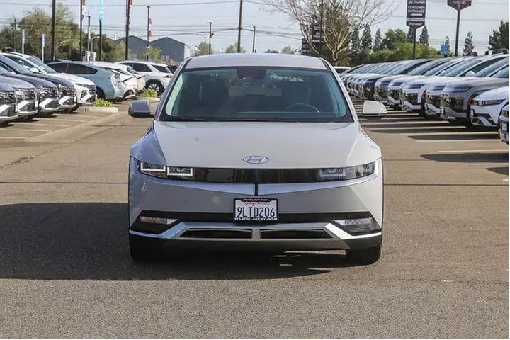 $25991 : Hyundai IONIQ 5 2024 SEL 4dr image 7