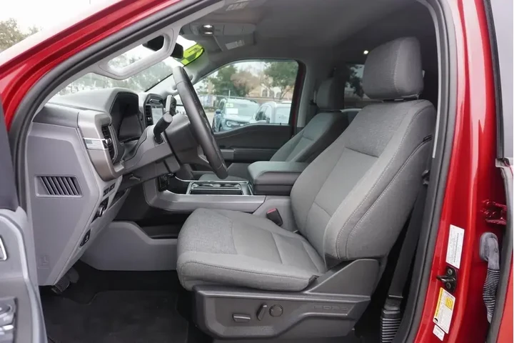 $39988 : Ford F-150 2024 4x2 XLT 4dr image 7