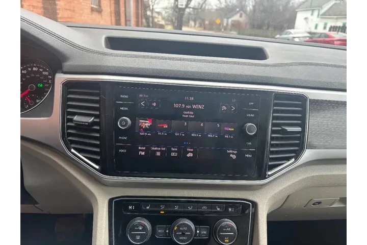 $13500 : 2018 Atlas V6 SEL 4Motion image 7