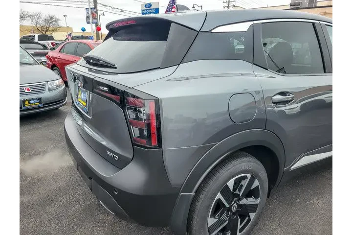 $27879 : Nissan Kicks 2025 AWD SV 4dr image 7