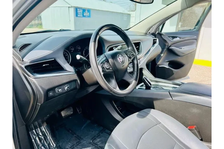 $20995 : 2021 Enclave Essence FWD image 9