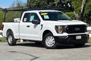 $37985 : Ford F-150 2023 4x2 XL 4dr S thumbnail