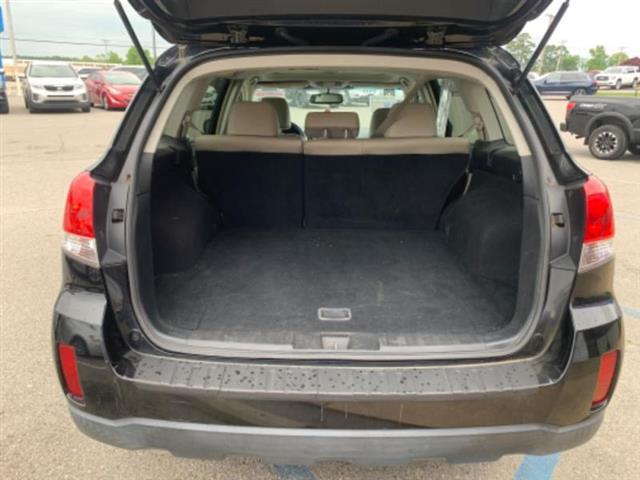 2013 Outback image 6