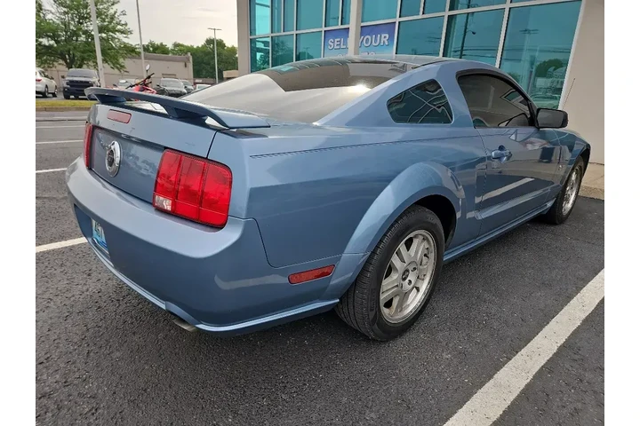 $8000 : Ford Mustang 2007 GT Deluxe image 5