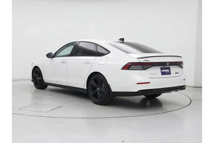 $28998 : Honda Accord Hybrid 2024 Spo image 2