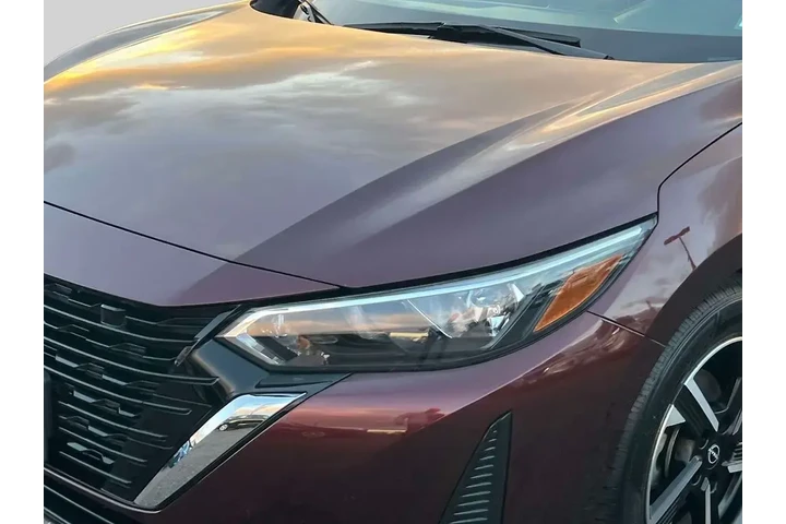 $16565 : Nissan Sentra 2025 SV 4dr Se image 9