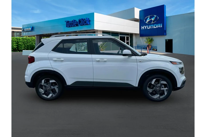 $20788 : Hyundai VENUE 2025 SEL 4dr C image 9