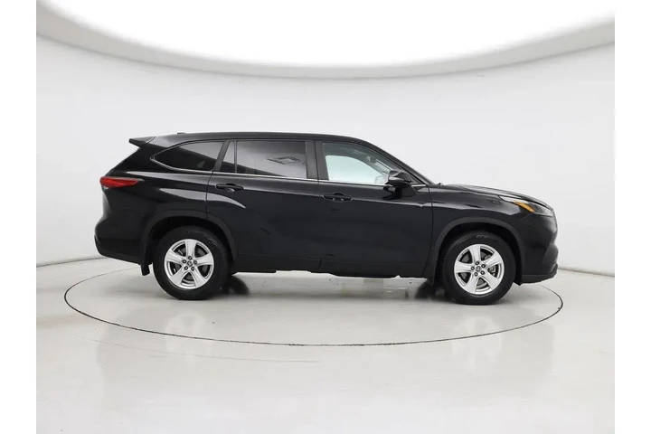 $28998 : Toyota Highlander 2023 AWD L image 7