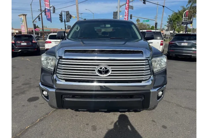 $21988 : 2014 Tundra Limited image 4