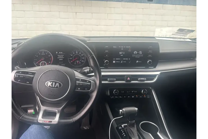 $17900 : Kia K5 2021 GT-Line 4dr Seda image 7