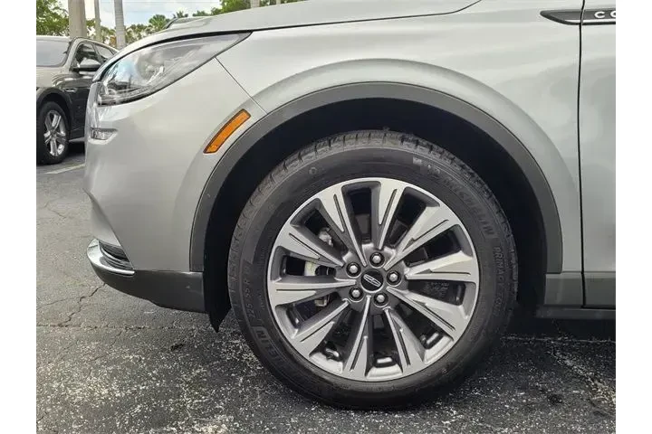 $26990 : Lincoln Corsair 2022 Reserve image 4