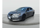 $9487 : Nissan Altima 2017 2.5 SR 4d thumbnail