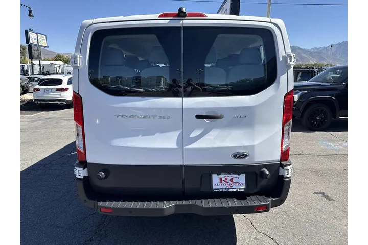 $22910 : 2015 Transit Wagon XLT image 8