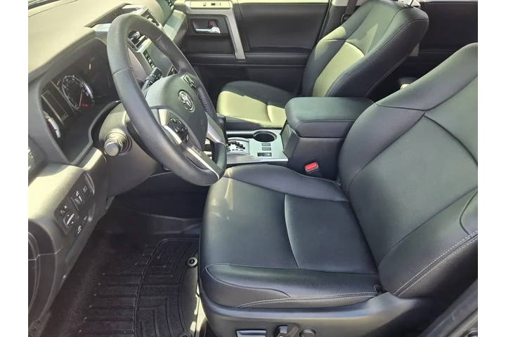 $39793 : Toyota 4Runner 2022 4x2 TRD image 9