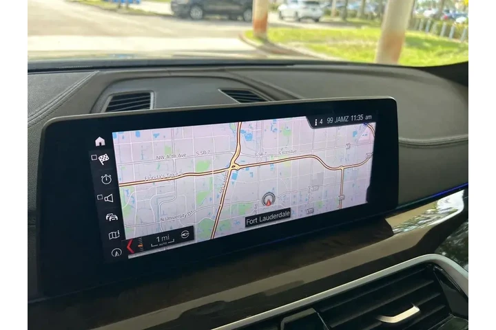 $32800 : BMW 5 Series 2019 AWD M550i image 10
