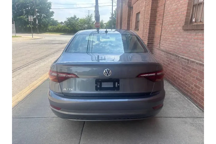 $11500 : 2019 Jetta R-Line image 8