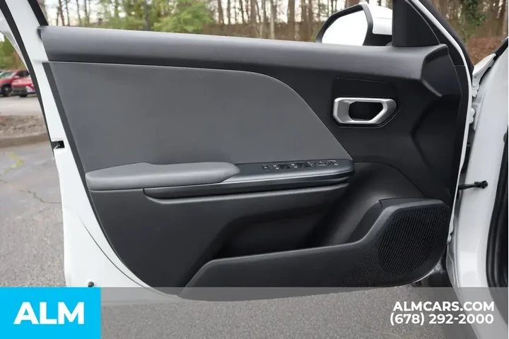 $19920 : Kia K4 2025 LXS 4dr Sedan image 10