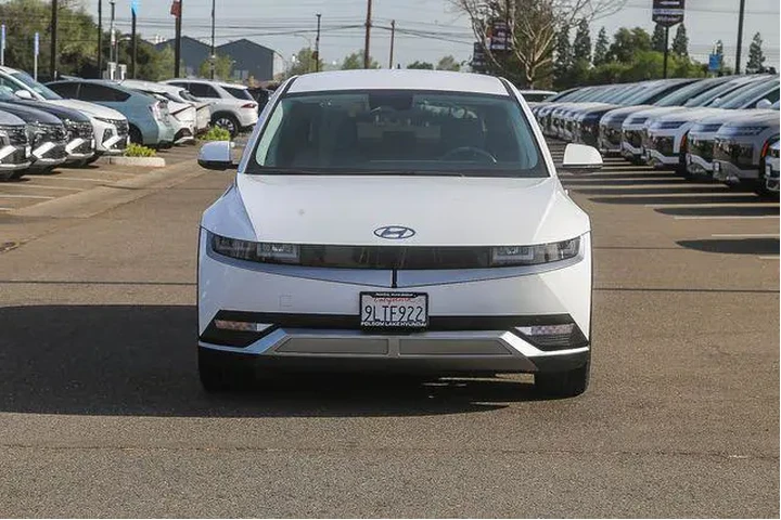 $24991 : Hyundai IONIQ 5 2024 SEL 4dr image 7