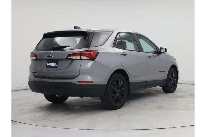 $21998 : Chevrolet Equinox 2024 LS 4d image 8