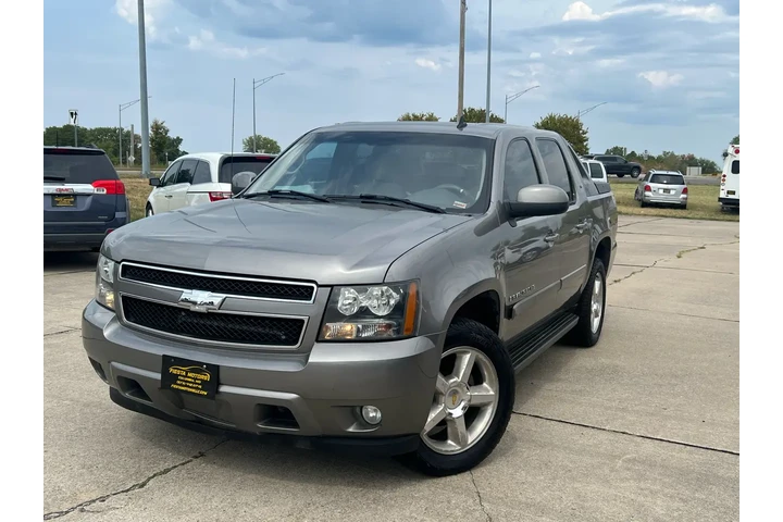 2007 Avalanche LTZ 2WD image 5