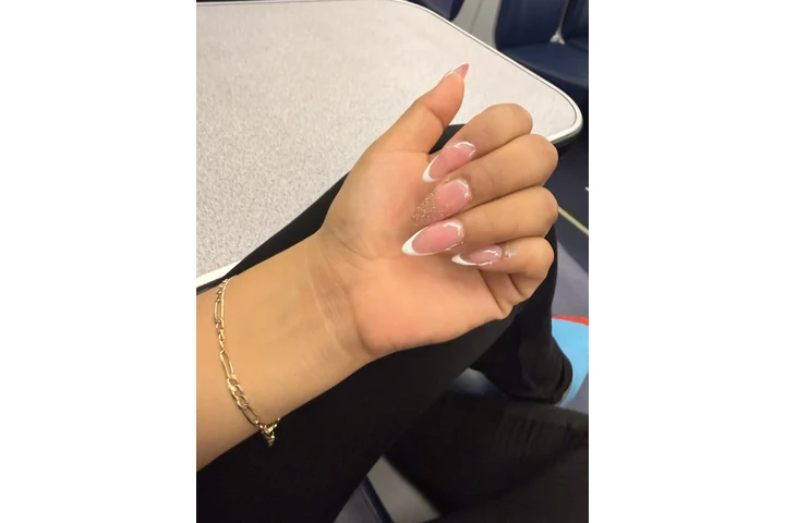 Le belle nails image 6