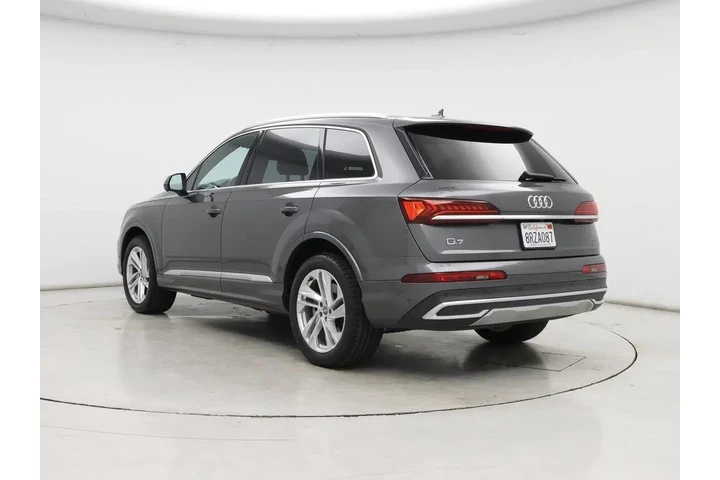 $27998 : Audi Q7 2020 AWD quattro Pre image 2