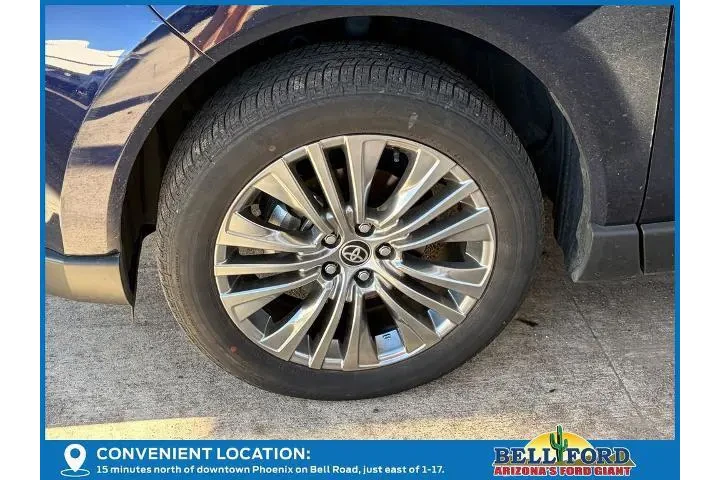 $35188 : Toyota Venza 2024 AWD LE 4dr image 8