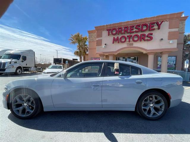 $36995 : Pre-Owned 2021 Charger SXT Se image 9