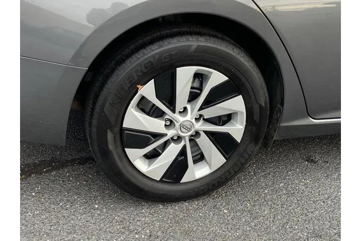 $20350 : Nissan Altima 2025 2.5 S 4dr image 10