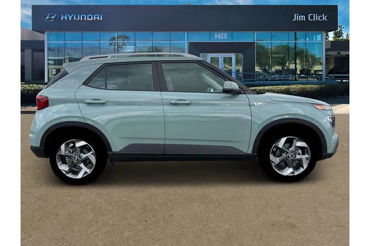 $23339 : Hyundai VENUE 2025 SEL 4dr C image 9