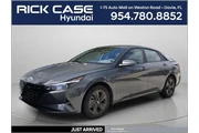 Hyundai ELANTRA 2023 SEL 4dr