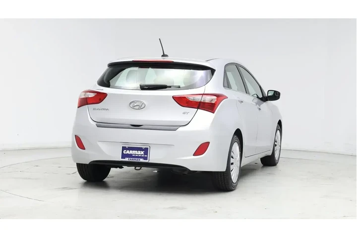 $14998 : Hyundai ELANTRA GT 2017 4dr image 8
