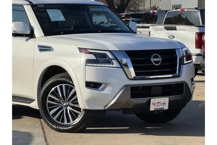 $35998 : Nissan Armada 2024 4x4 SL 4d image 2
