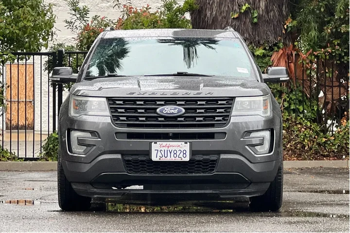 Ford Explorer 2016 AWD Sport image 8