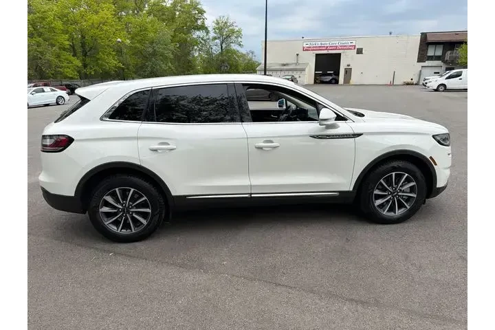 $24870 : Lincoln Nautilus 2022 AWD St image 8