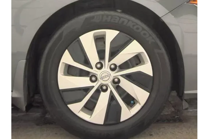 $18898 : Nissan Altima 2024 2.5 S 4dr image 10