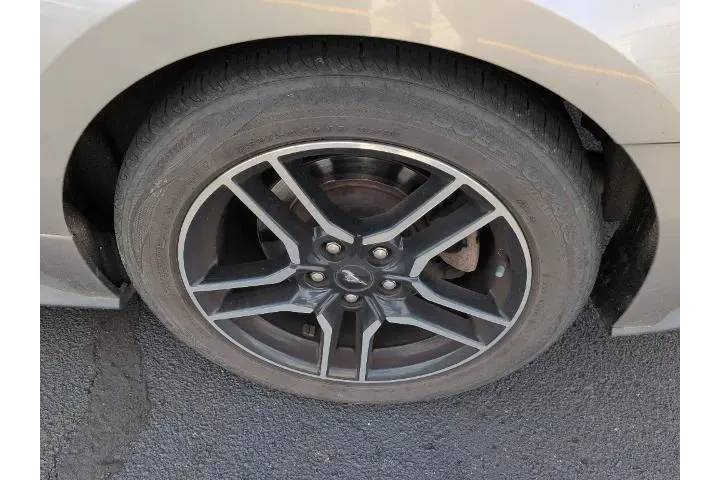 $24800 : Ford Mustang 2020 EcoBoost 2 image 5