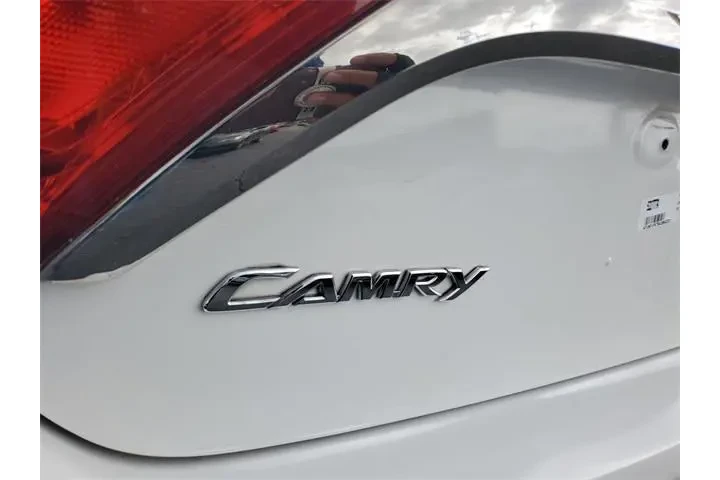 $12990 : Toyota Camry 2016 XLE 4dr Se image 5