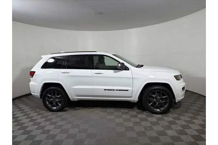 $26223 : Jeep Grand Cherokee 2021 4x4 image 2