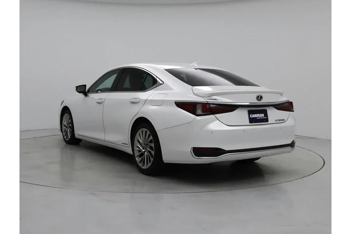 $37998 : Lexus ES 300h 2022 Luxury 4d image 2