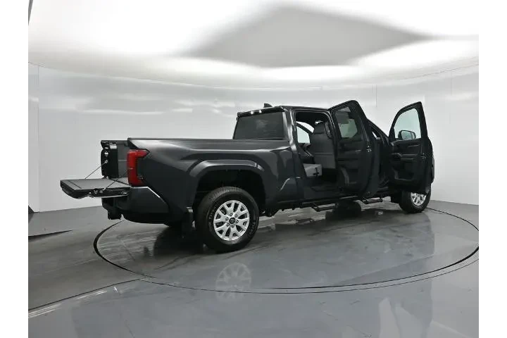 $35000 : Toyota Tacoma 2025 4x2 SR5 4 image 5