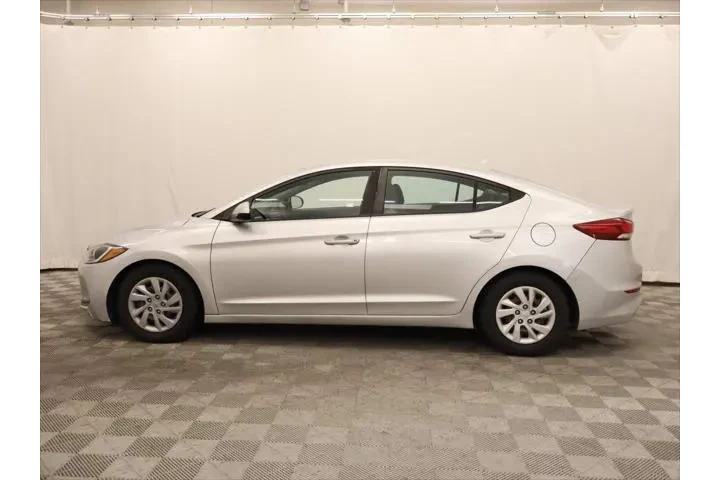 $7664 : Hyundai ELANTRA 2017 SE 4dr image 2