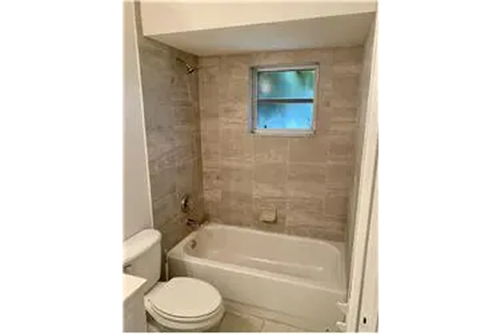 $2295 : Rental property with 2 bedro image 3